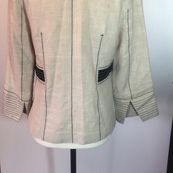 Anne Carson Petite Jacket Sz M Beige and Black - Picture 8 of 14